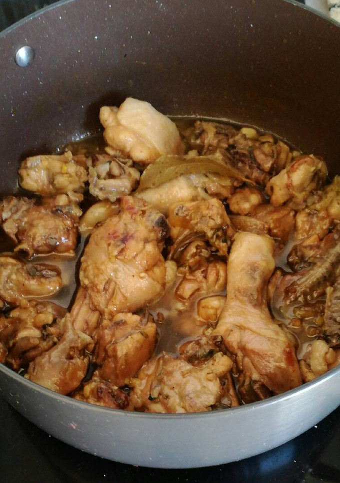 Una foto de Pollo a la cerveza