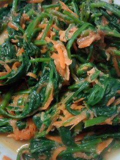 芝麻醬拌菠菜 的食譜成品照片