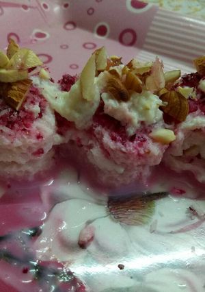 A picture of Shahi tukda.