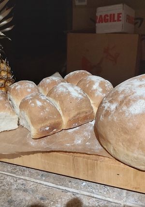 A picture of Buttermilk & honey bread.