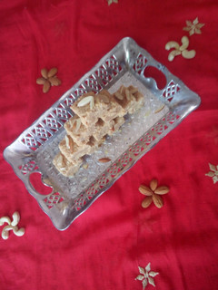 અડદિયા (Adadiya Recipe In Gujarati) રેસીપી મુખ્ય ફોટો
