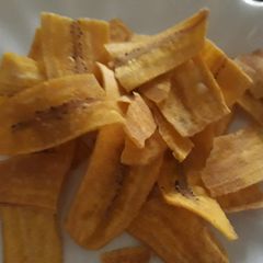 A picture of Plantain chips.