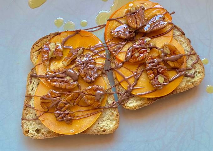 Tostadas Con Caqui Tanto Para Desayuno Como Para Merienda Receta De Noemí Rodríguez Cookpad 2753