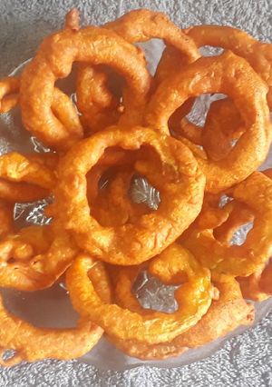 दुधी भोपळ्याच्या रिंगस (dudhi bhopdachya rings recipe in marathi) रेसिपी चे मुख्य फोटो 