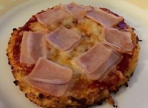 Foto principal de Pizza con masa de coliflor