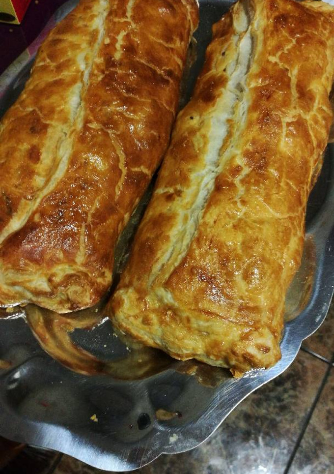 Una foto de Hojaldre relleno de pollo y bacon