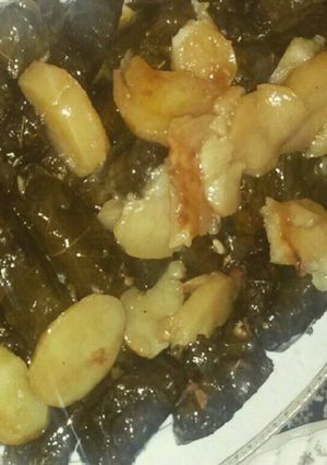 صورة لوصفة ورق عنب بدبس الرمان المتبل