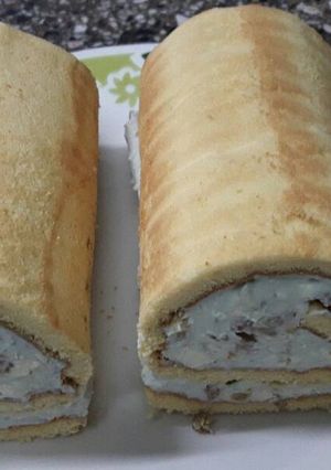 Una foto de Pionono de roquefort y nueces