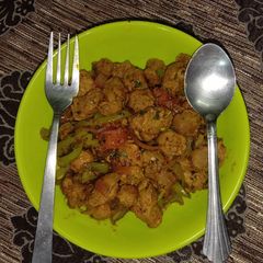 Bellpepper chilli Soya chunks A picture of Bellpepper chilli Soya chunks.