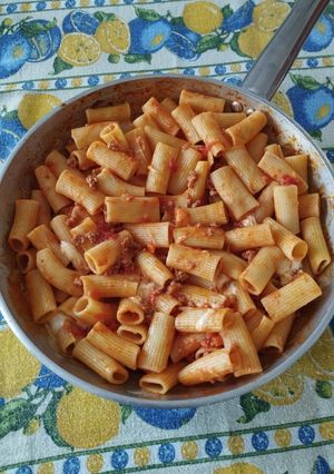 A picture of Skillet Baked Pasta.
