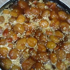 A picture of Alu bukhare ki chatniii👌.