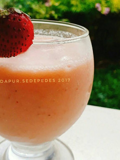 Foto resep Smoothies Strawberry