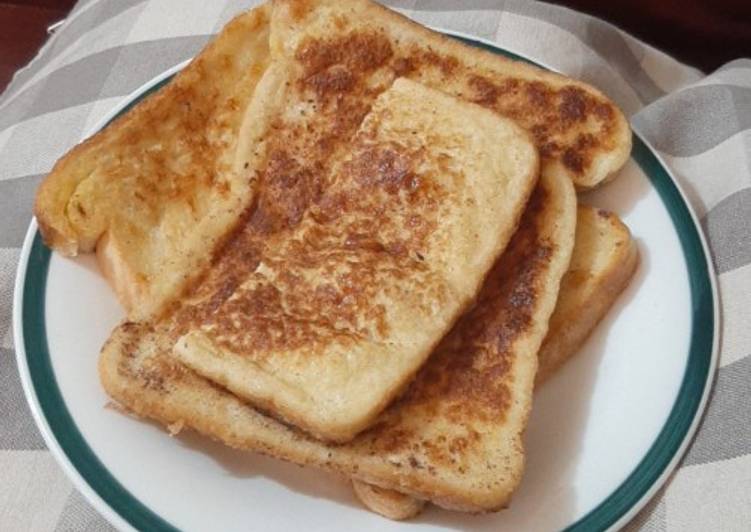 Easiest Way to Make Homemade French Toast