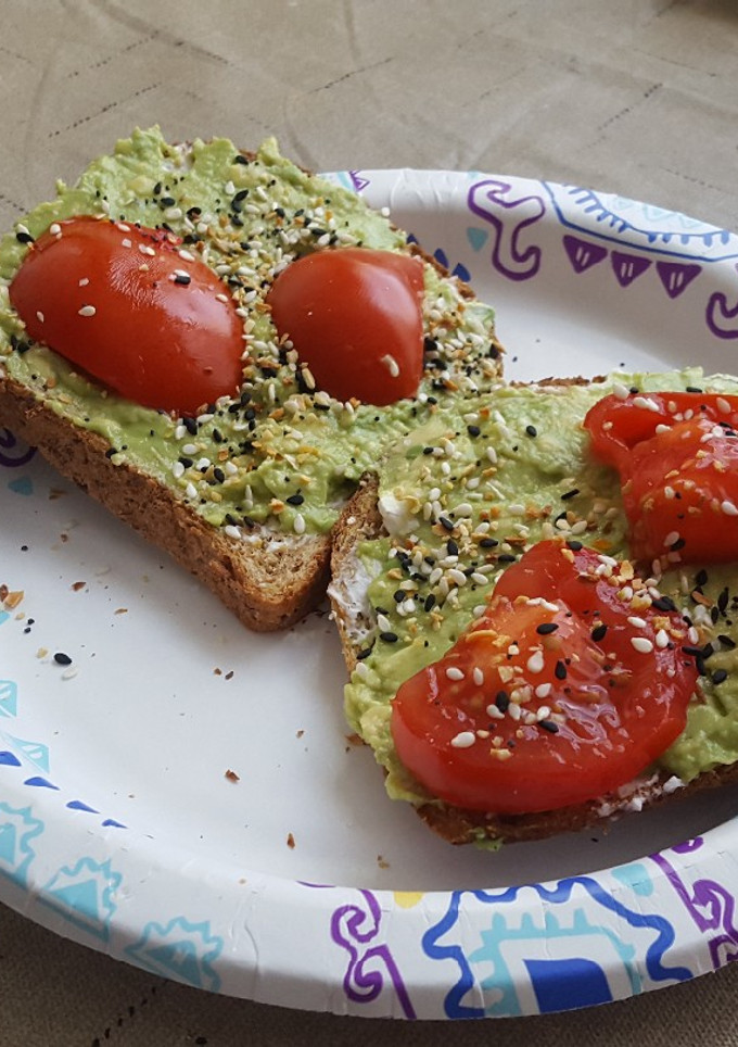 A picture of Avacado Hummus Toast.