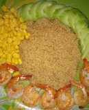 Боул с киноа, креветками и овощами