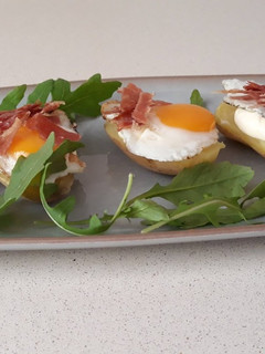 Una foto de Patatitas con huevo