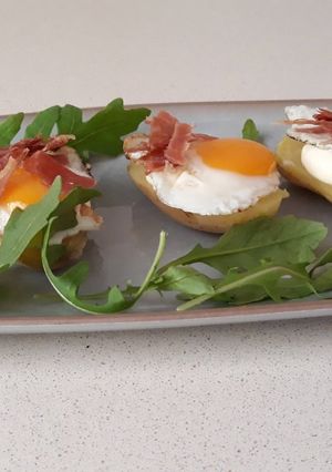 Una foto de Patatitas con huevo