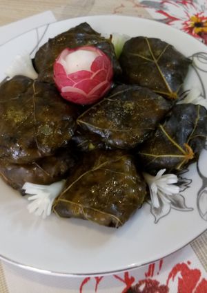 عکسی از دستور دلمه برگ مو🍁
