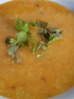 અડદ ની દાળ (Urad Dal Recipe In Gujarati) રેસીપી મુખ્ય ફોટો