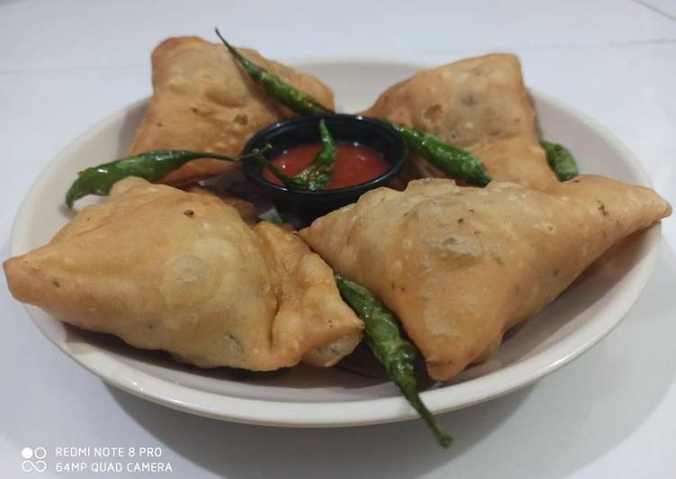 How to Make Homemade Aloo ka SAMOSA