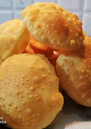 A picture of Aloo ki poori.
