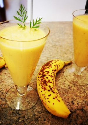Foto principal de Batido de plátano con naranja al Ron 🍌