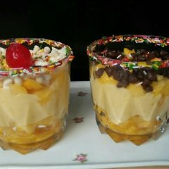 A picture of Mango Yoghurt💛😋.