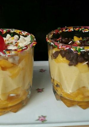 A picture of Mango Yoghurt💛😋.