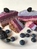 Raw Vegan Berry Cheesecake