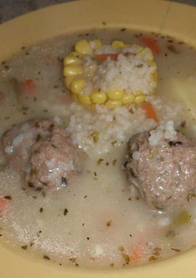 Una foto de Cazuela de albóndigas