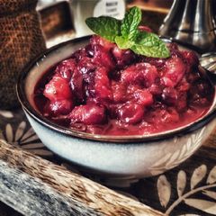 A picture of Holiday Cranberry Sauce.