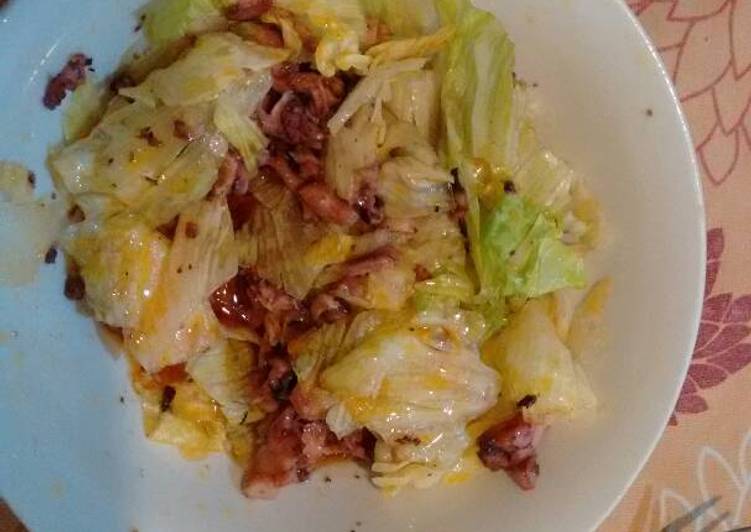 Ensalada de calamares al ajillo.ॐ