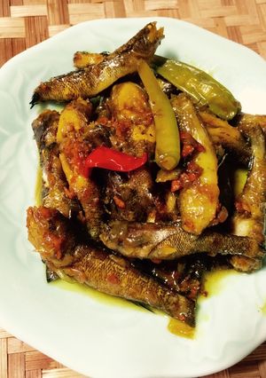 Hình của món Cá bống cát kho nghệ.
