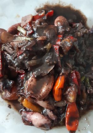 Foto resep Cumi hitam minimalis