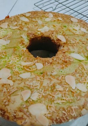 Foto resep Bolu jadul pandan keju almond slice