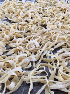 Una foto de Fideos caseros al huevo
