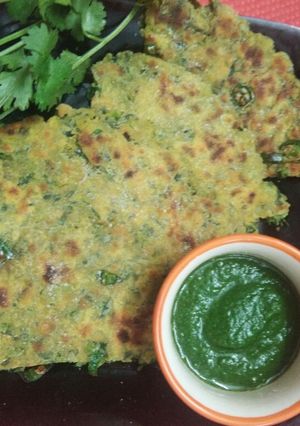 मेथी थेपला (Methi thepla recipe in hindi) रेसिपी मुख्य फोटो