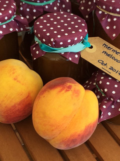 Una foto de Mermelada de melocotón en thermomix ¡está riquísima!
