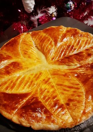 Une photo de Galette des rois à la pomme sans gluten