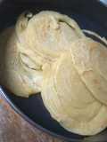 Flying bread/chennai/cane.. Ah ribet.. Roti maryam deng 😅