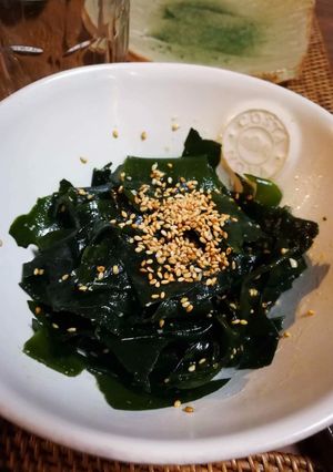 A picture of Miso Wakame Salad.