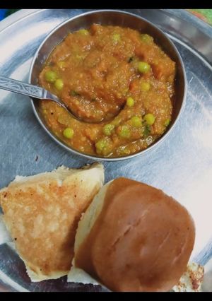 A picture of Pav Bhaji.
