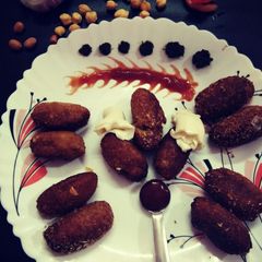 A picture of Cheesy chickpea poppers.