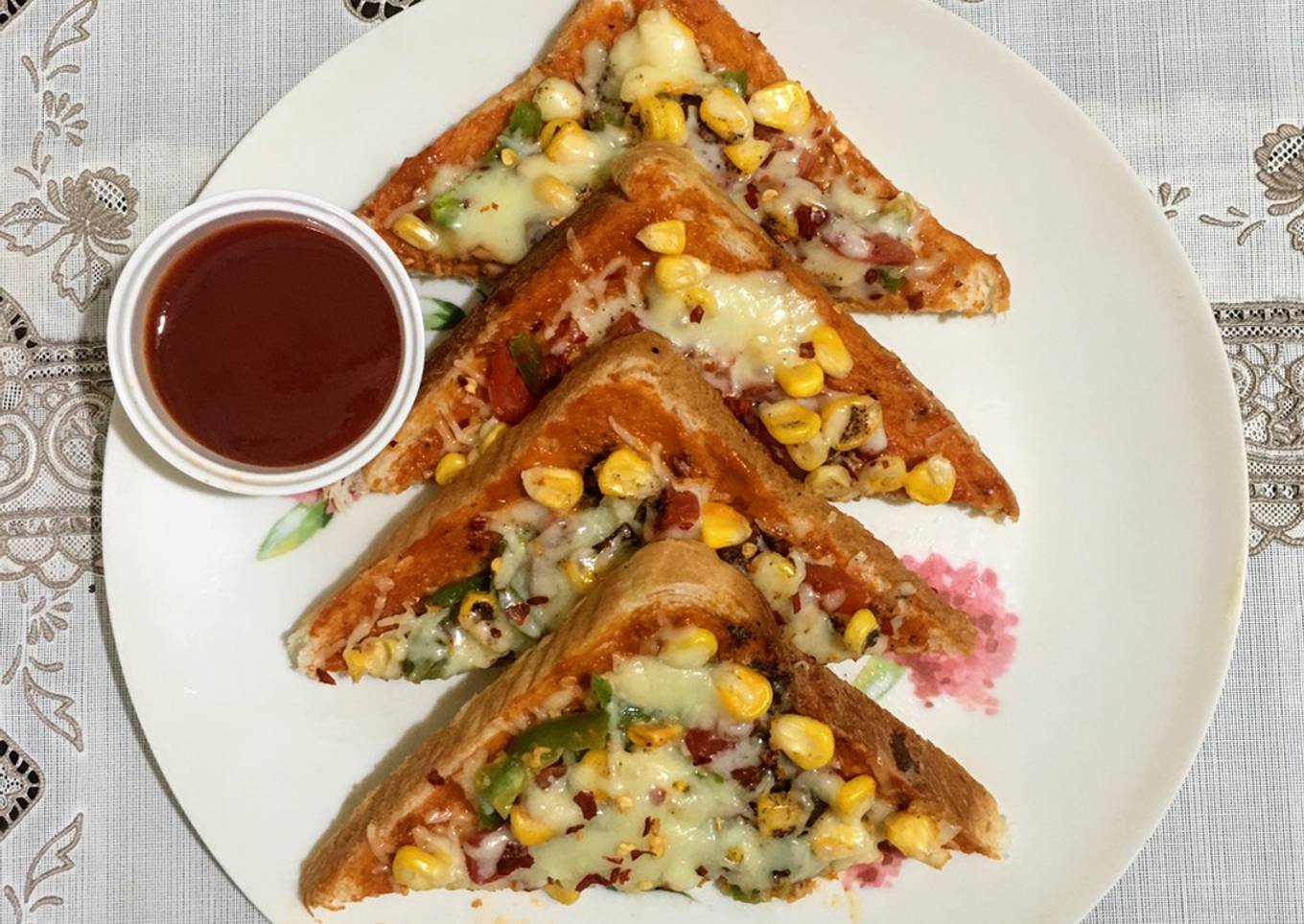 Crispy Pizza Toast