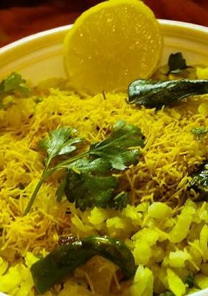 A picture of Maharashtrian Poha.