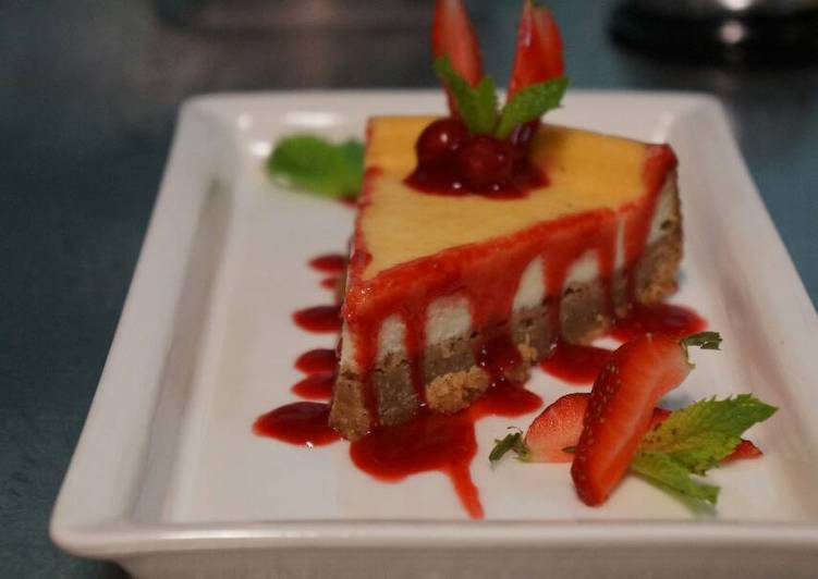 Simple Way to Prepare Ultimate sour cream  cheesecake