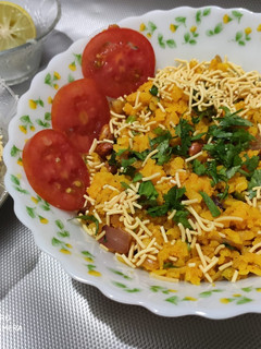 ઈન્દોરી પોહા રેસીપી મુખ્ય ફોટો