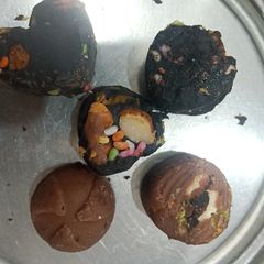 A picture of Chocolate candy.