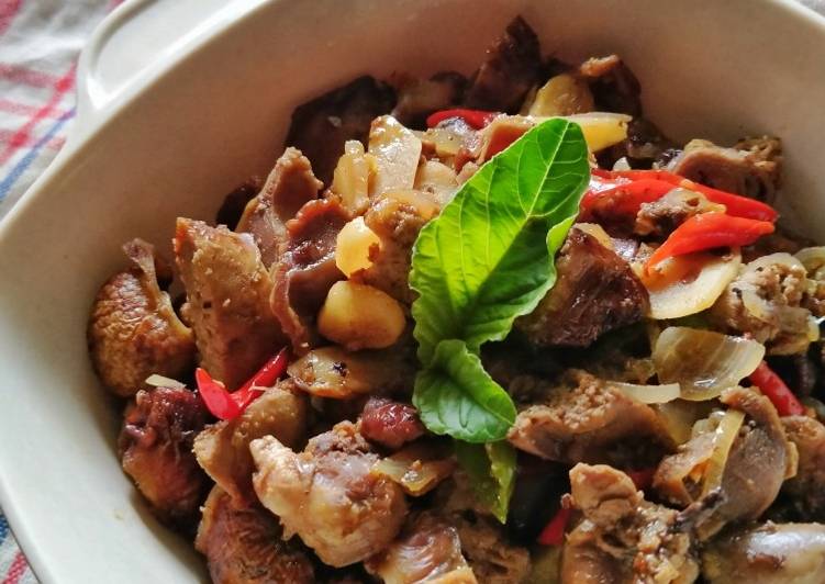 Proses meracik Ati Ampela Saos Tiram Anti Gagal