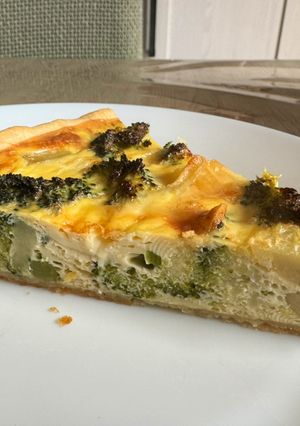 Une photo de Tarte brebis, pommes de terre et brocolis